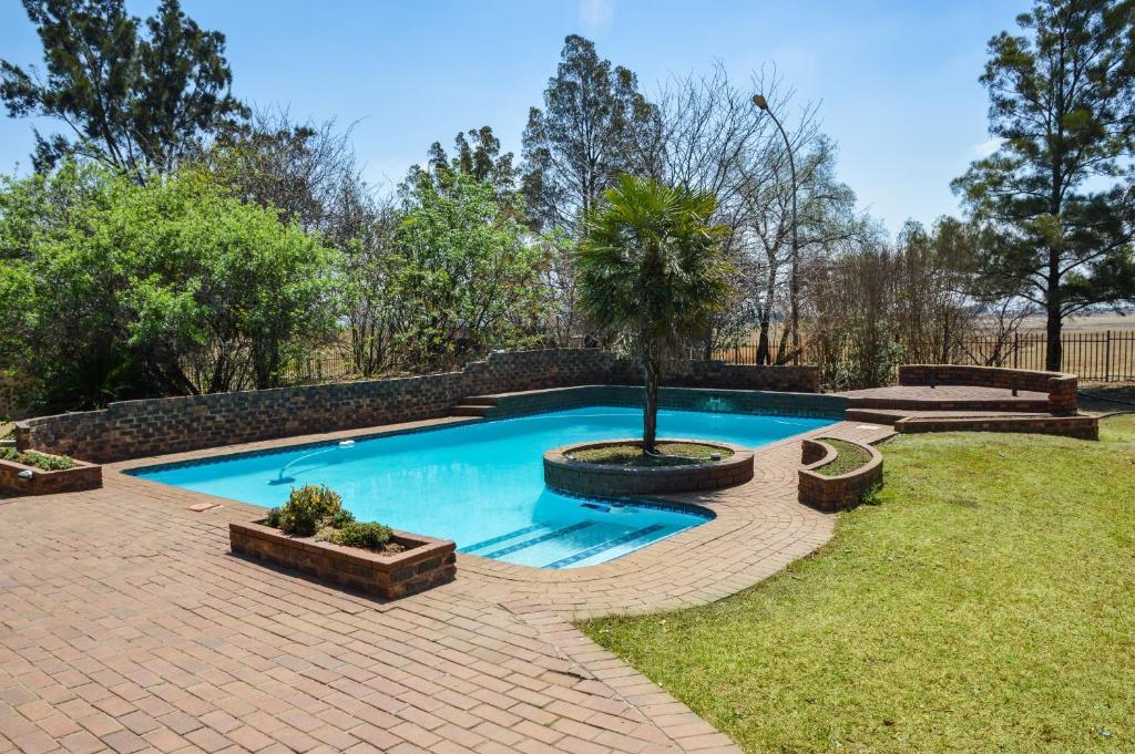 Exhale Country Guest House B & B