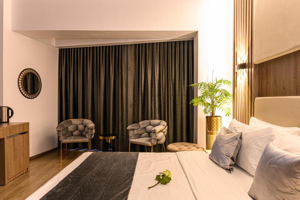 Unique Boutique - Resim 28