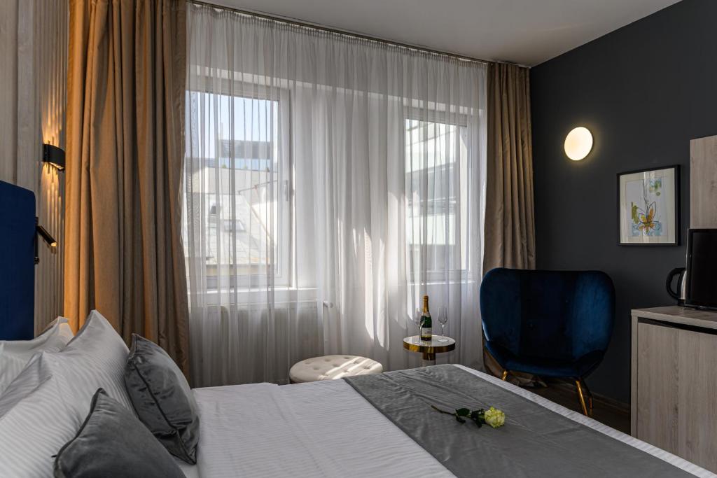 Unique Boutique - Resim 34