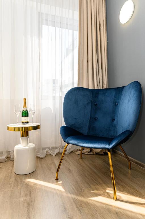 Unique Boutique - Resim 26