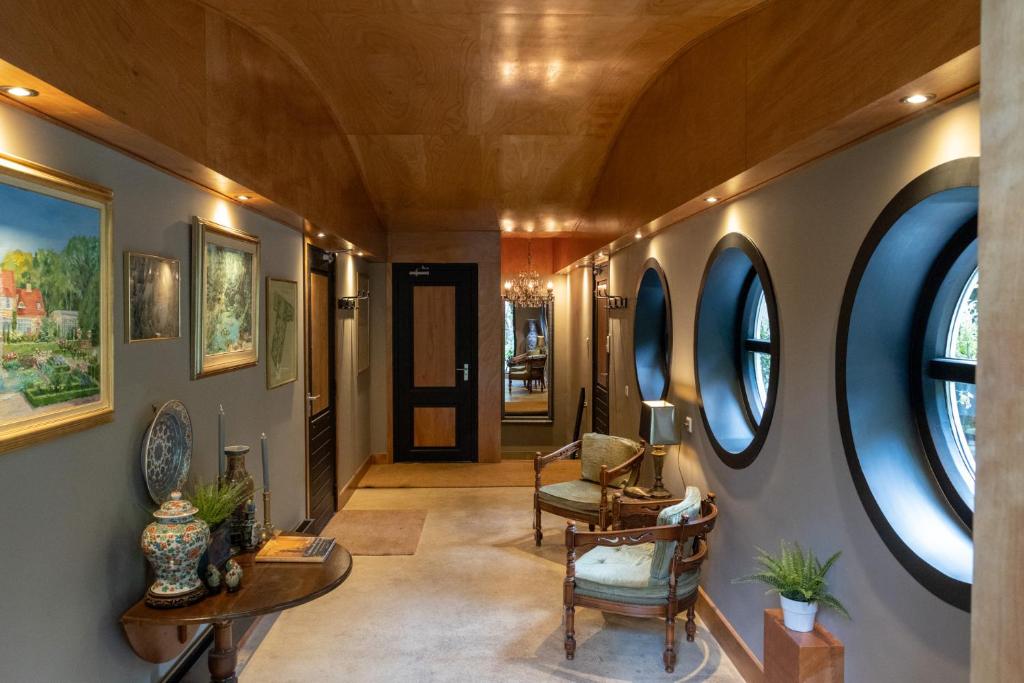 Amsterdamgarden - stunning garden villa with pool close to Amsterdam - Five-Bedroom House