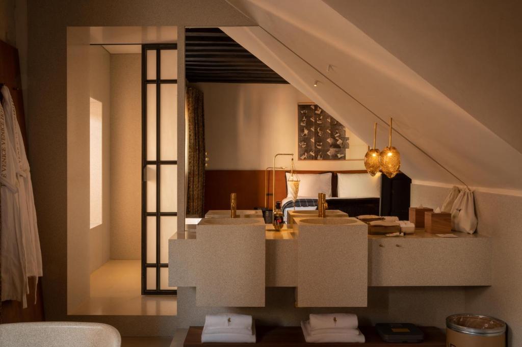 The Venice Venice Hotel - Quarto Deluxe Com Cama King-size
