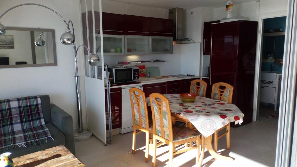 Kuchyňa alebo kuchynka v ubytovaní acapulco