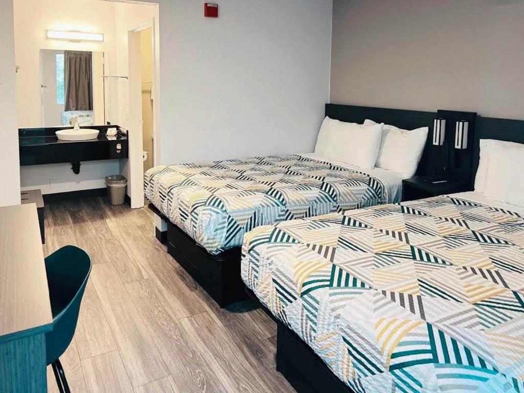 Motel 6-Marina, CA - Monterey - 
