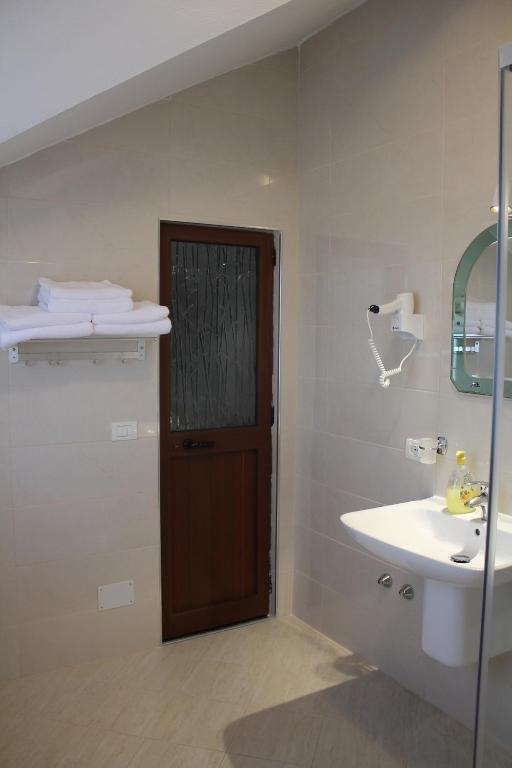 Hotel Hasmegaj - Imazhi 3