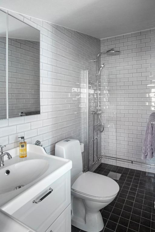 WOW, Föreningsgatan 9 - Resim 15