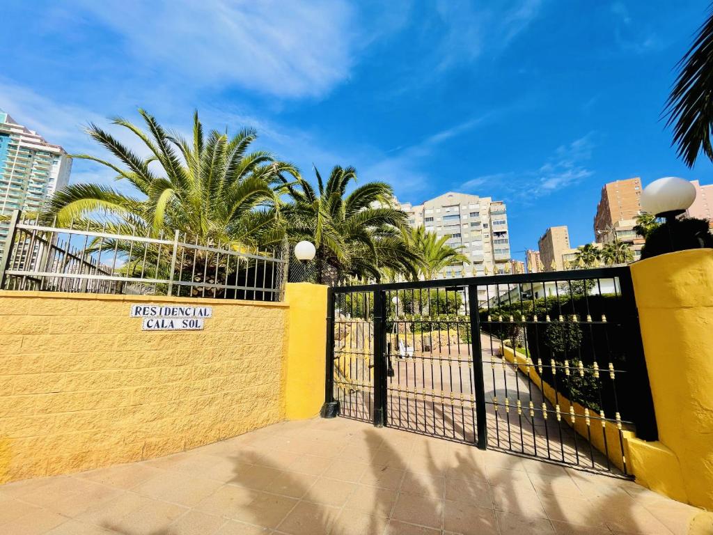 A866 - Calasol - 2004 Finestrat s.l., Cala de Finestrat ...