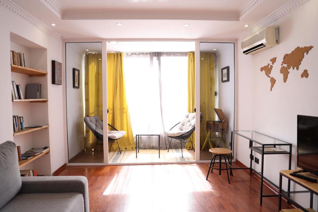 Hoja Apartments