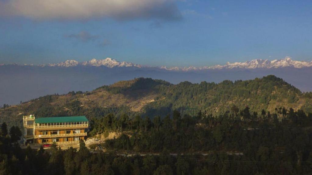 The Royals Apricot Garden, Kanatal (updated prices 2024)