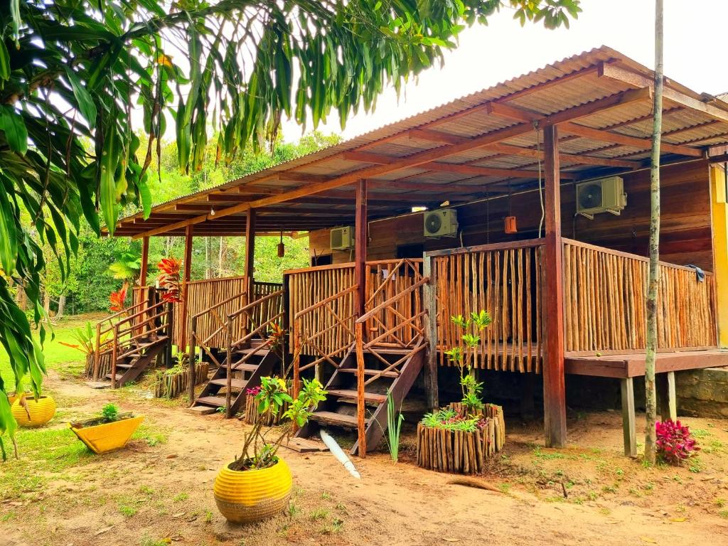 Zahrada ubytování Ponta Poranga Jungle Lodge