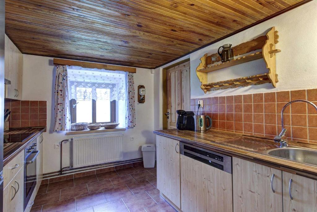 Cucina o angolo cottura di Šumavská Chata