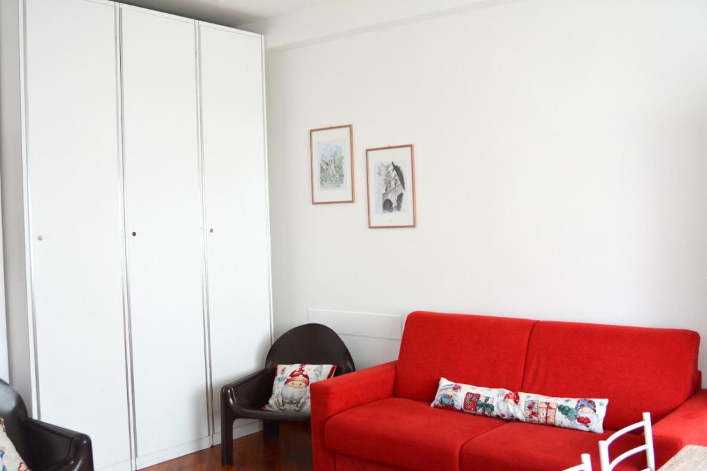 A seating area at Casa D'Amato Salerno