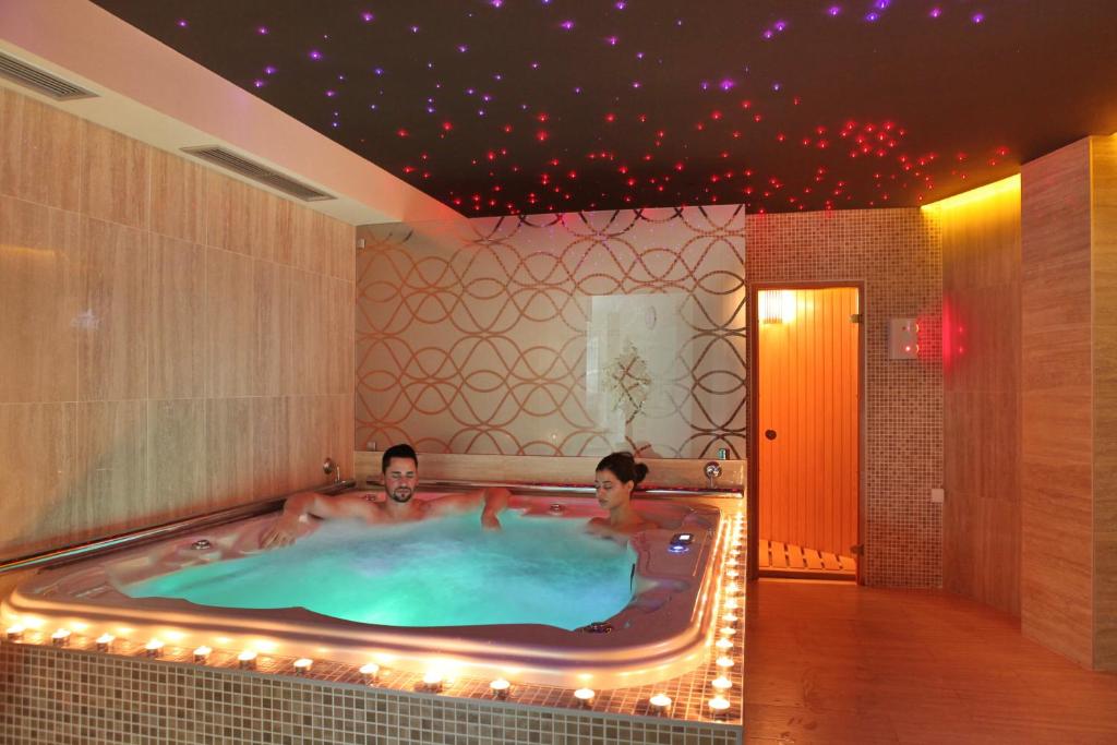 Επισκέπτες που μένουν στο Garni Hotel Aveny