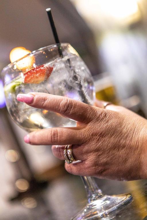 Lyndene Hotel - Resim 33