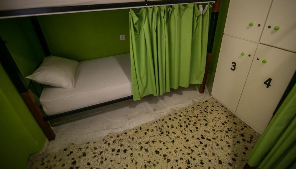 The Holy Rock - Hostel at meteora - 19