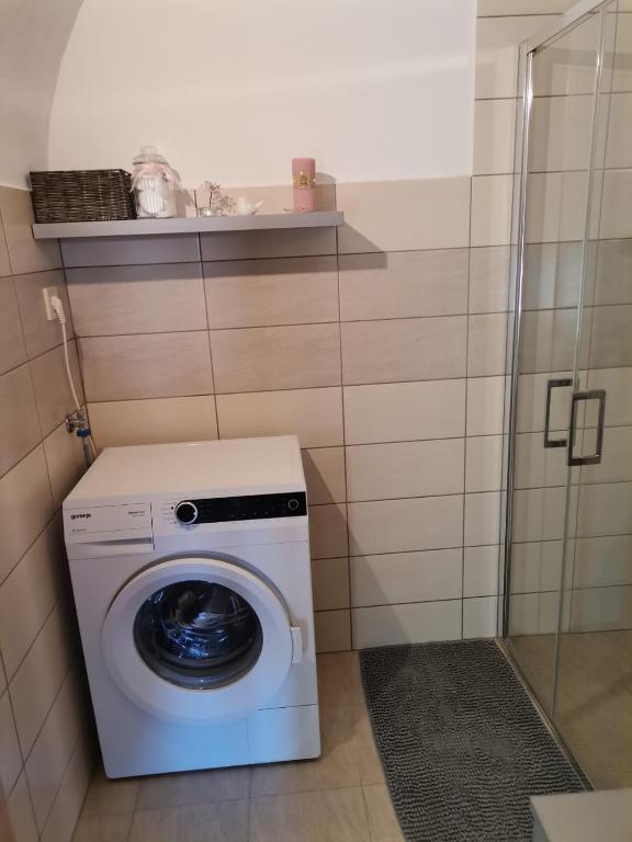 Koupelna v ubytování Chaloupka v Pošumaví