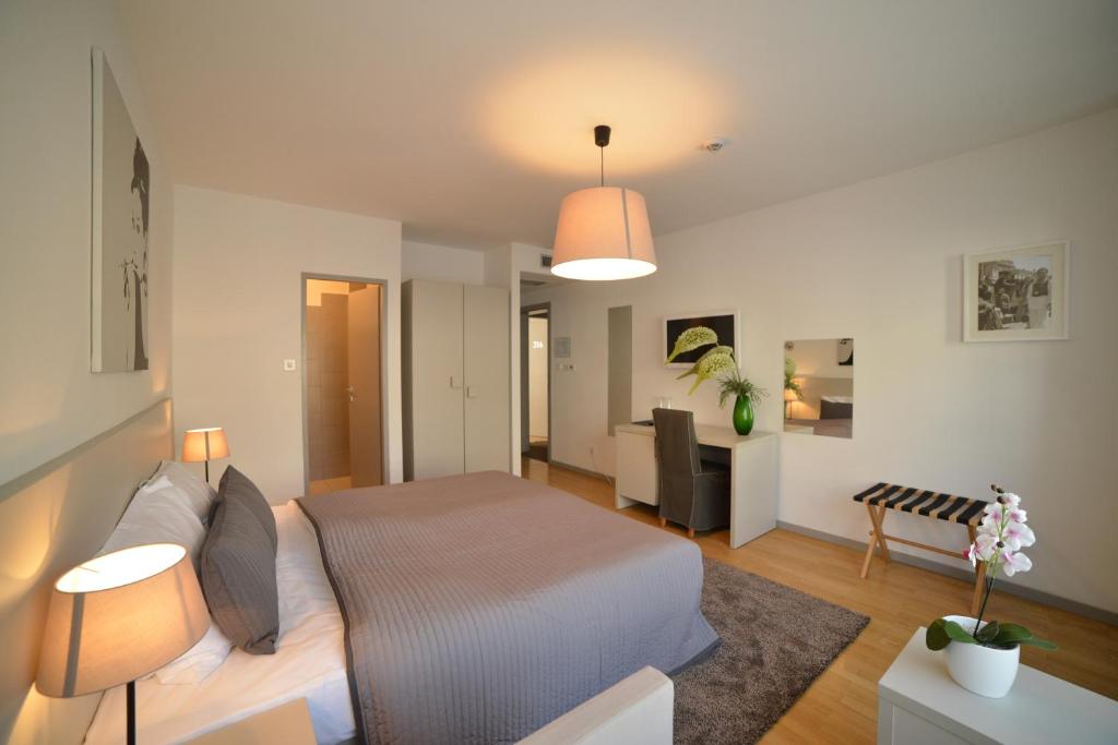 Posezení v ubytování Garden Hotel