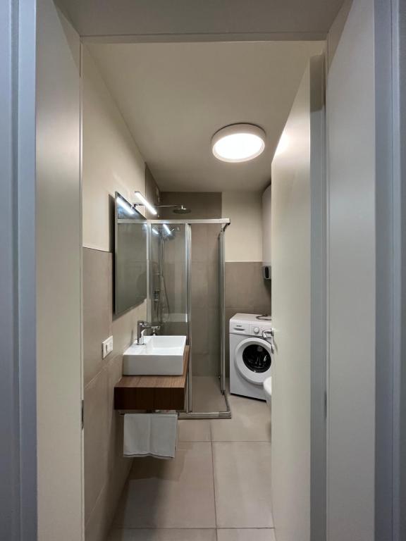 A bathroom at Alla Crosera del Santo