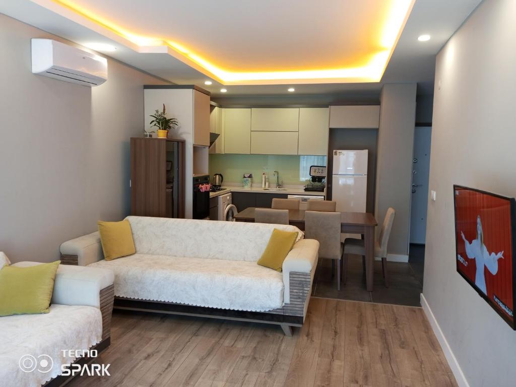Kuchyň nebo kuchyňský kout v ubytování Mali Garden Residence