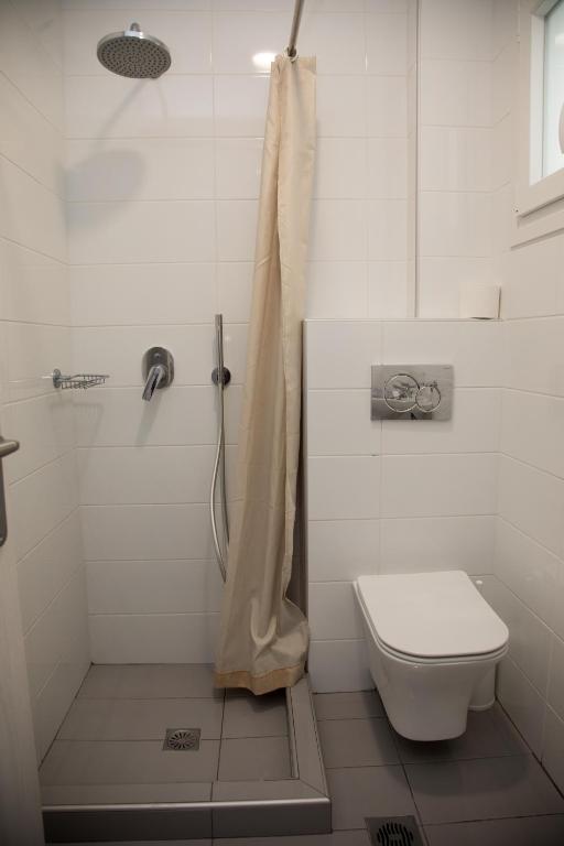 A bathroom at Villa Stella