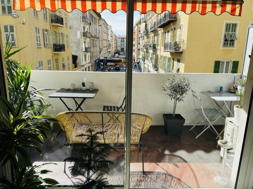 Balkón alebo terasa v ubytovaní John Homestay Room in Nice