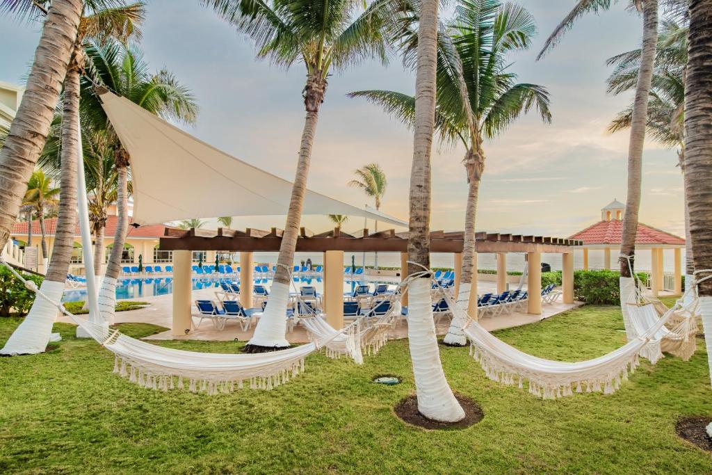 Bazén v ubytování GR Solaris Cancun - All Inclusive nebo v jeho okolí