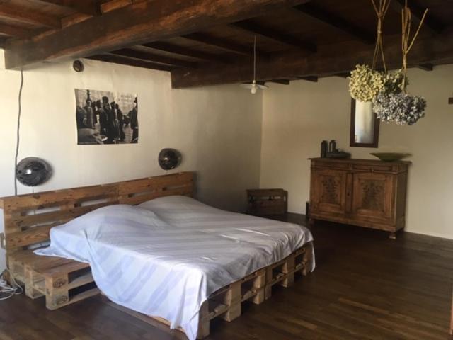 Earth, Mountains and Snow - Double Room With Shared Bathroom