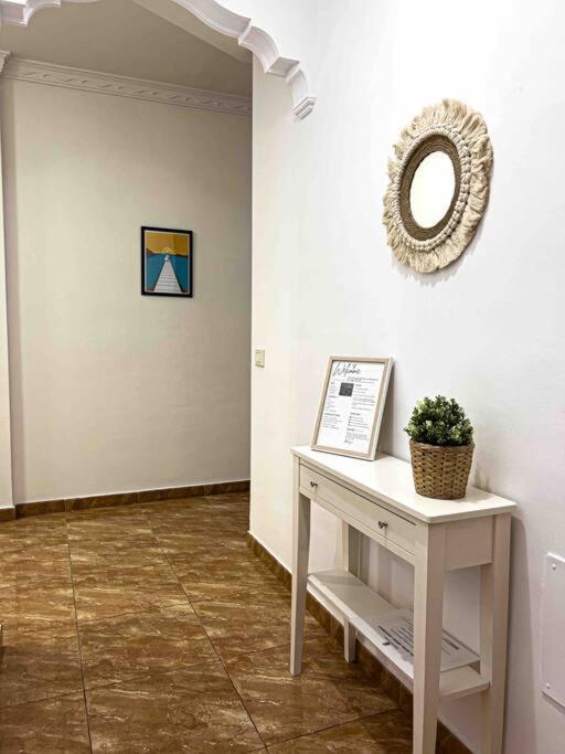 Zdjęcie z galerii obiektu Apartment 100 m from the beach w mieście Arinaga