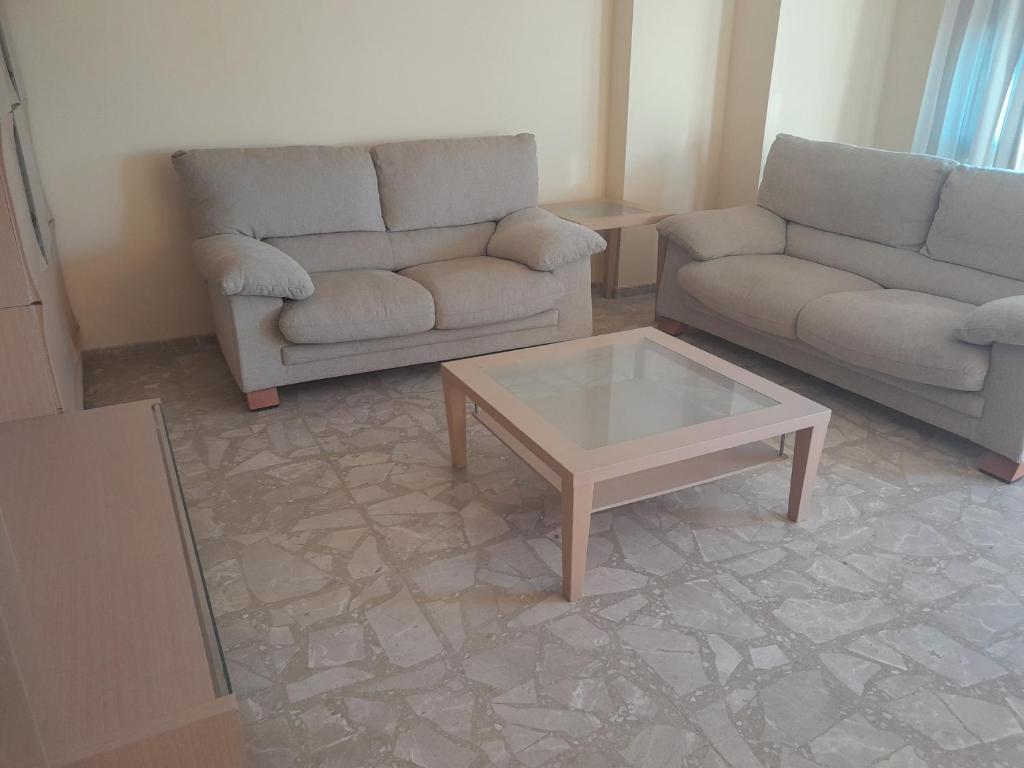 Casa en Vilafamés muy espaciosa y nueva - Housity