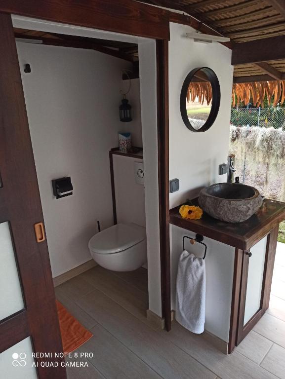 Koupelna v ubytování La Maison Du Voyage