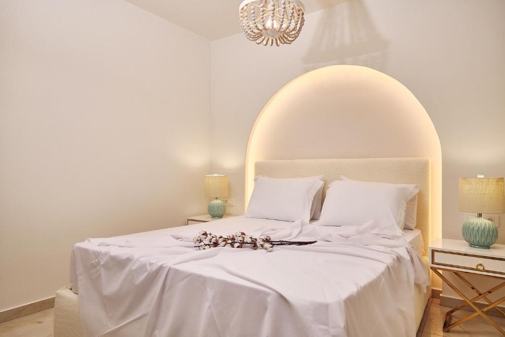 Postel nebo postele na pokoji v ubytování Blush & Crema Apartments