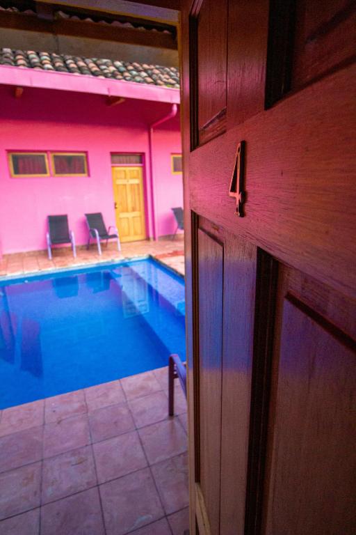 Hotel La Calzada - Queen Room With Pool View