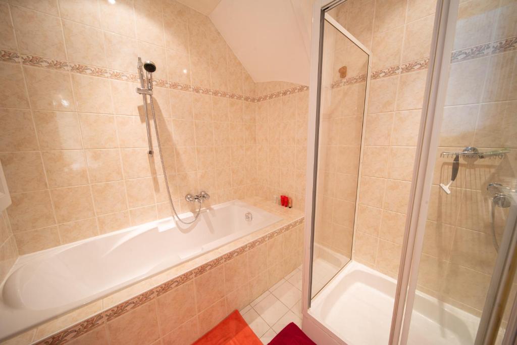 Łazienka w obiekcie Appartement haut de gamme Centre ville