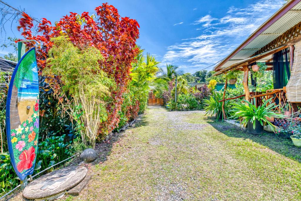 Colibri Ecolodge 3 minutes walk to beach and town - 两卧室房屋 - 带空调/不可使用泳池