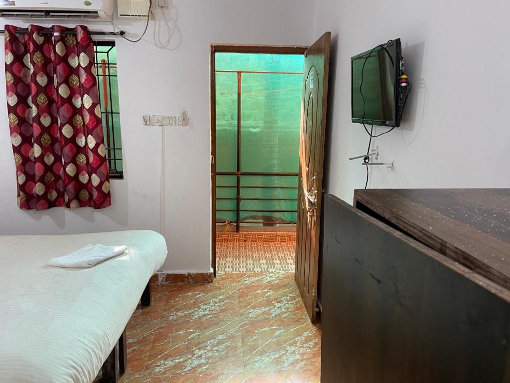 TV a/nebo společenská místnost v ubytování Seaway inn guesthouse