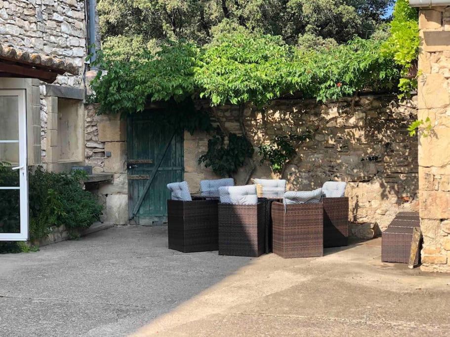 Zdjęcie z galerii obiektu Appartement dans un domaine Viticole w mieście Fontanès