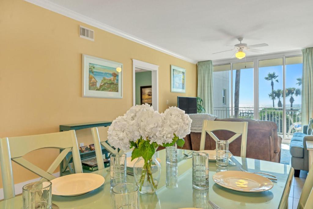 Φωτογραφία από το άλμπουμ του Incredible Gulf Views 2 King Suites Waterscape A204 Your Are My Sunshine σε Fort Walton Beach
