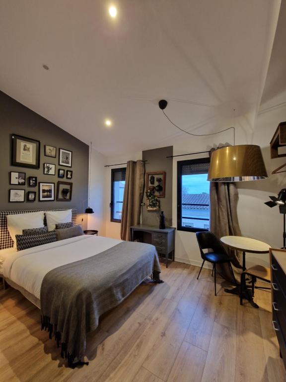Maison Brisson - Double Room With Private Bathroom
