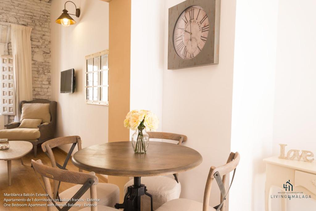 Living4Malaga Boutique Apartments - 一居室公寓，带法国阳台 - 外部