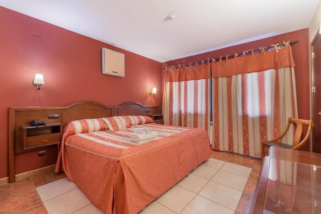 Hotel Puerta de Javalambre, La Puebla de Valverde – Updated ...