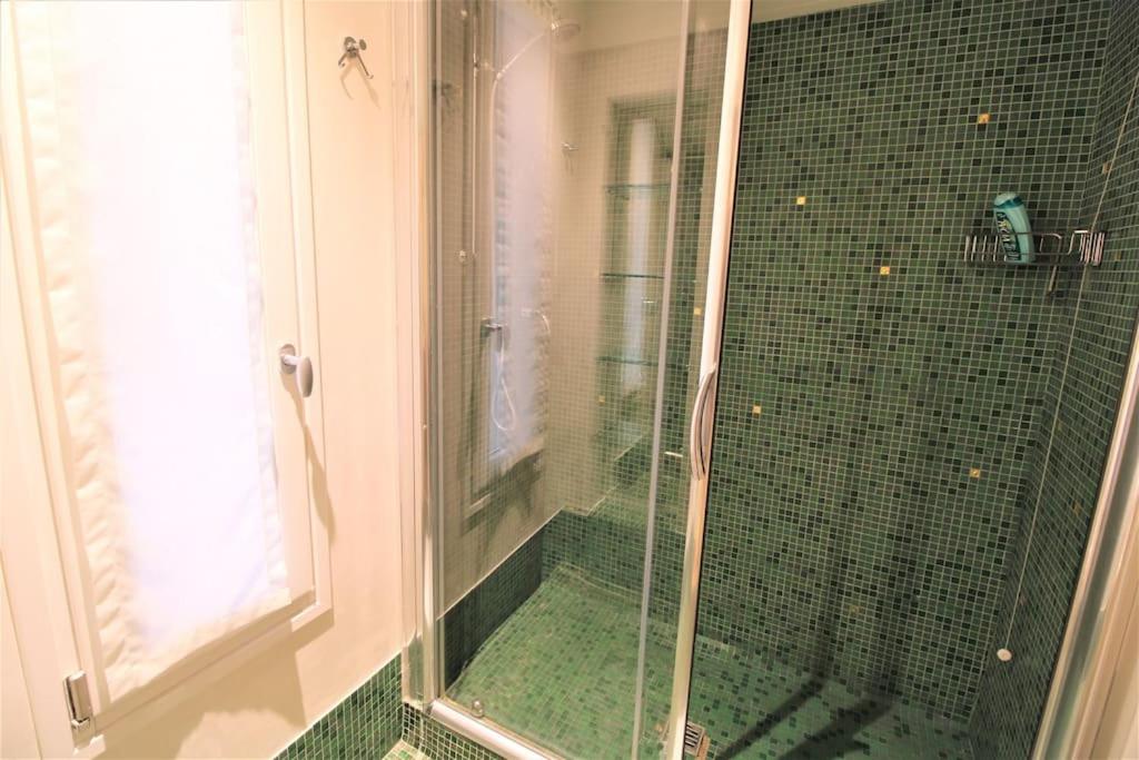 رزرو هتل و هاستل، آپارتمان جذاب سن مارکو با نمای کانال, 09197245266
