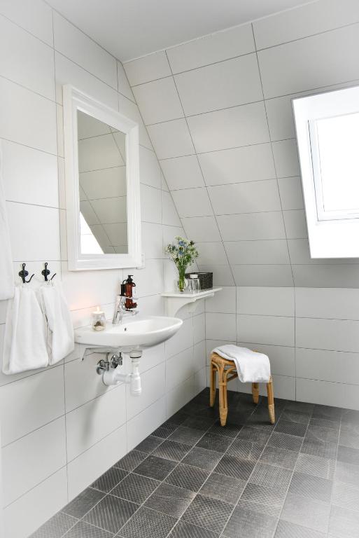 Kåseberga Gårdshotell & Spa - Suite De Fermes