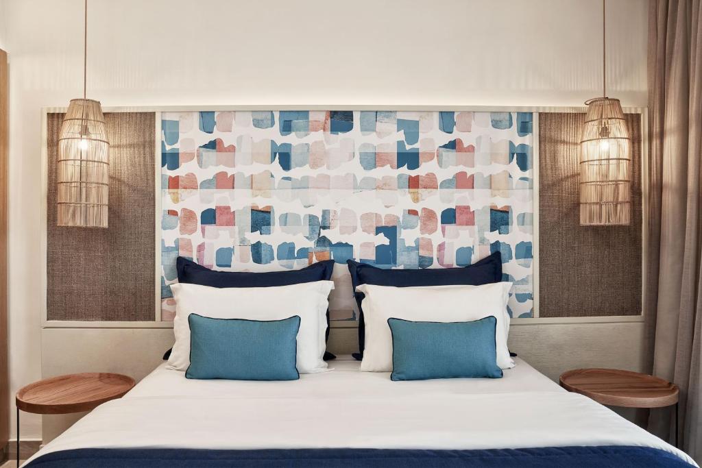 Postel nebo postele na pokoji v ubytování Atlantica Aegean Blue