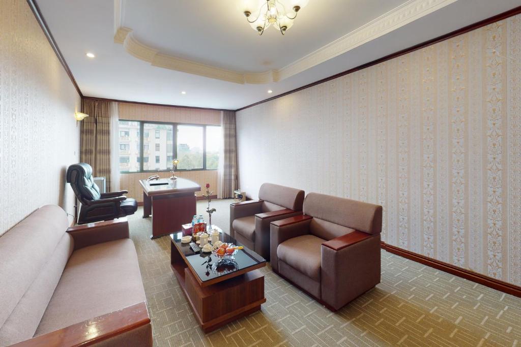 Sao Mai Hotel - Deluxe Suite
