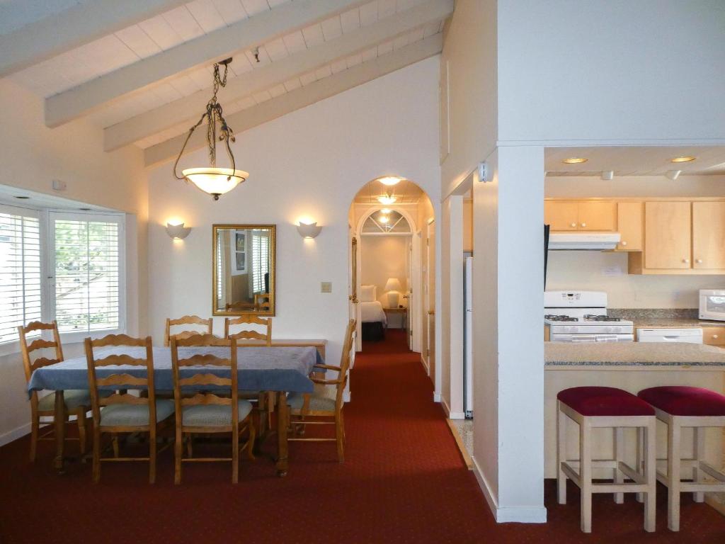 Briarwood Inn - Penthouse Suite Luxe Appartement Met Parkeren