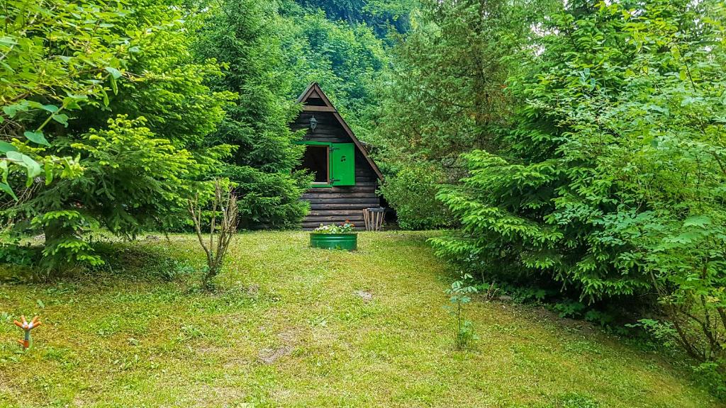 Zahrada ubytování Rafting Camp Encijan