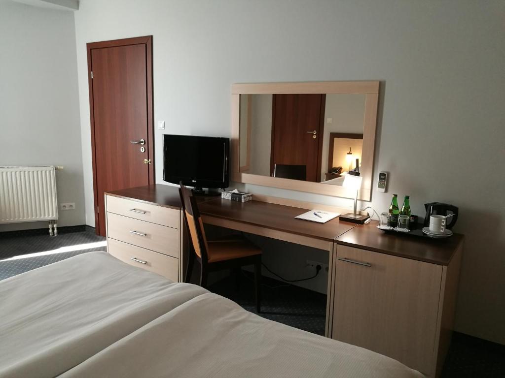 
Economy Double Room
