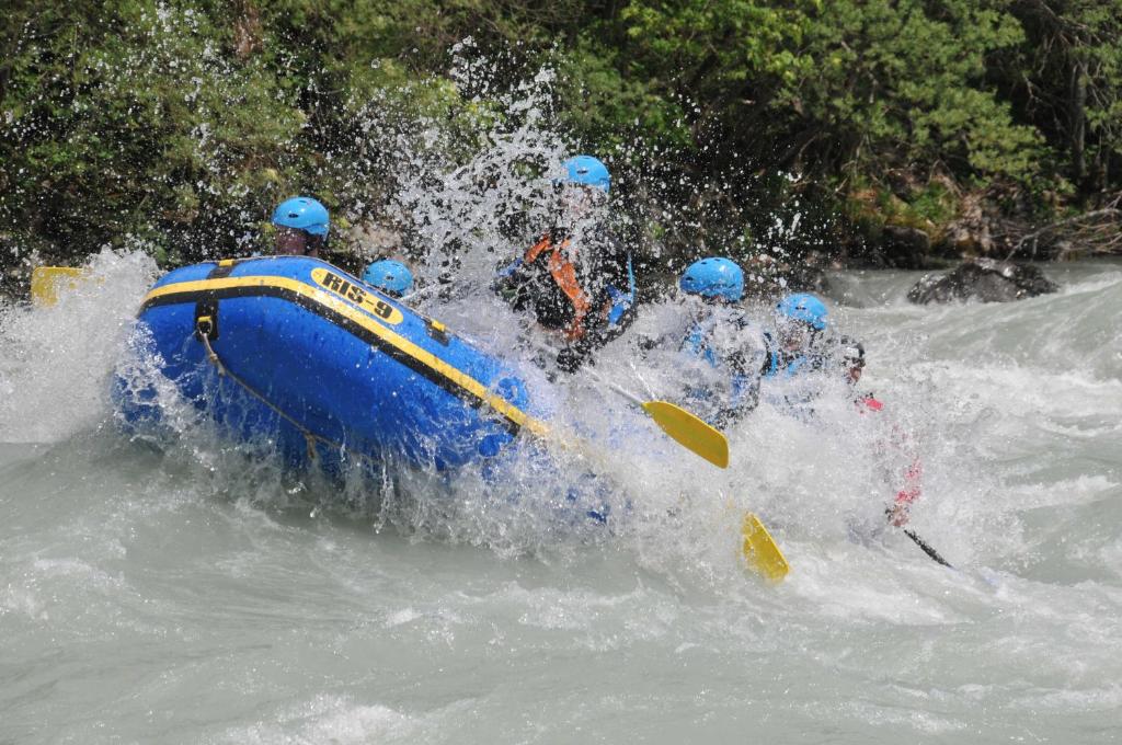 Hosté ubytování Rafting Camp Encijan