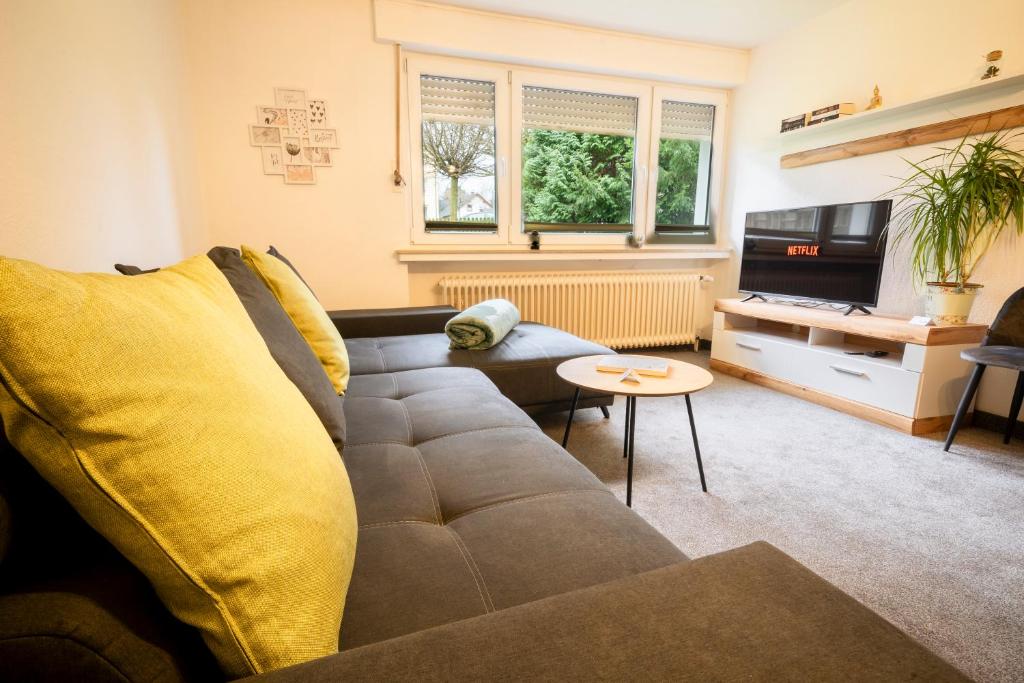 TRUTH für 3 - Moderne Küche - Smart TV - Teppichboden - Housity