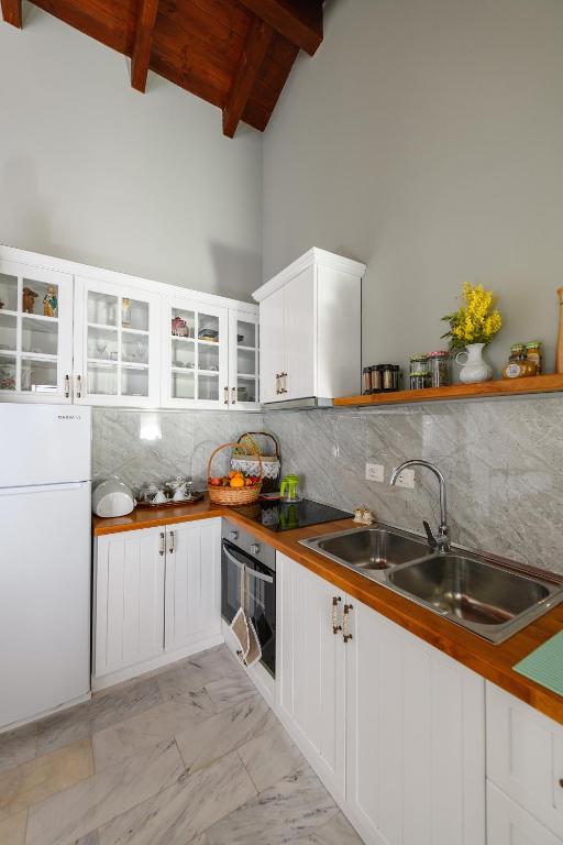 Blerina Farm House - Image 8